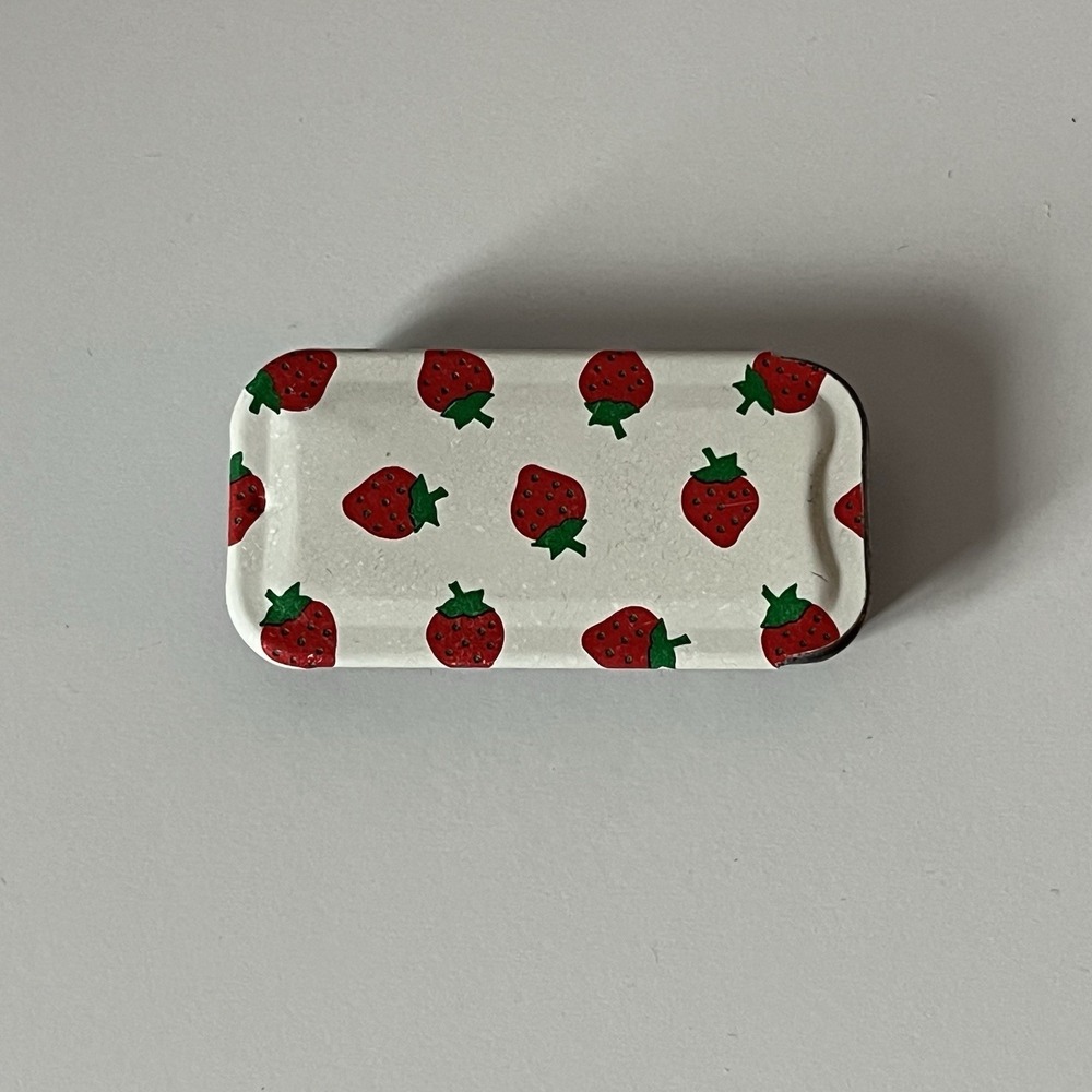 Potpourri Press Strawberry Miniature Tin Pill Trinket Keepsake Box 2"x1" USA